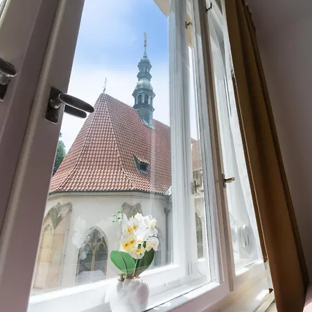 Appartamento Feel Old Town & Riverside Chic 2br Spacious