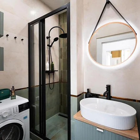 Feel Old Town & Riverside Chic 2br Spacious Appartamento Praga